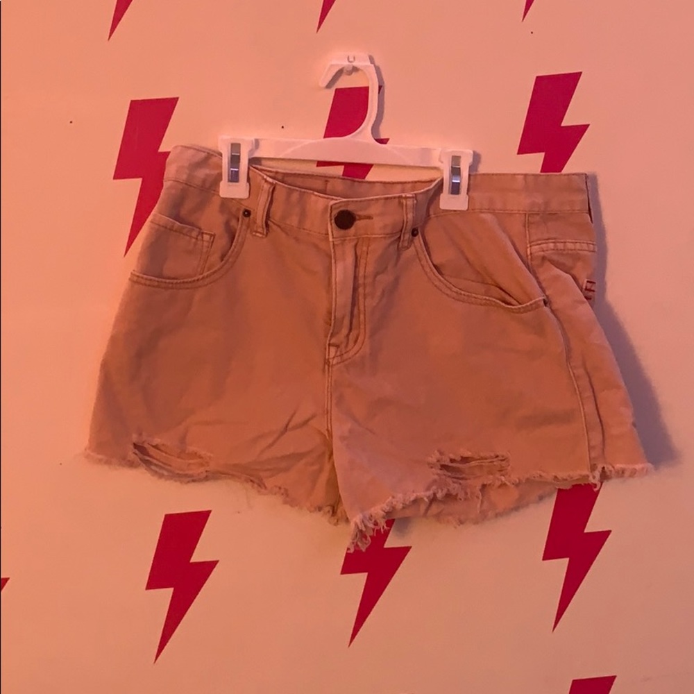 Mid Rise Vintage Fit Shorts
